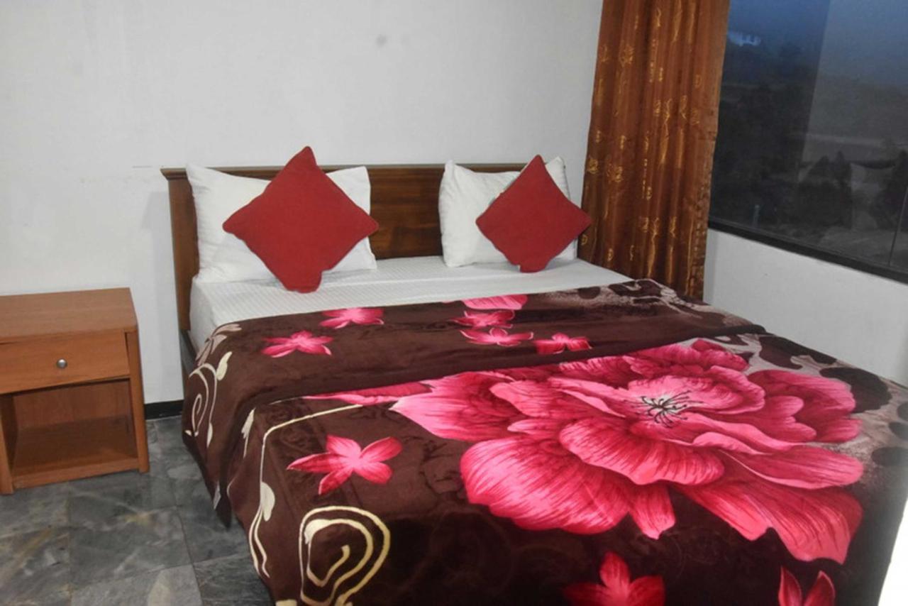 Unique View Nuwaraeliya Hotel Nuwara Eliya Exterior photo